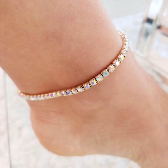 Jewelry - Glamorous Rhinestone anklet